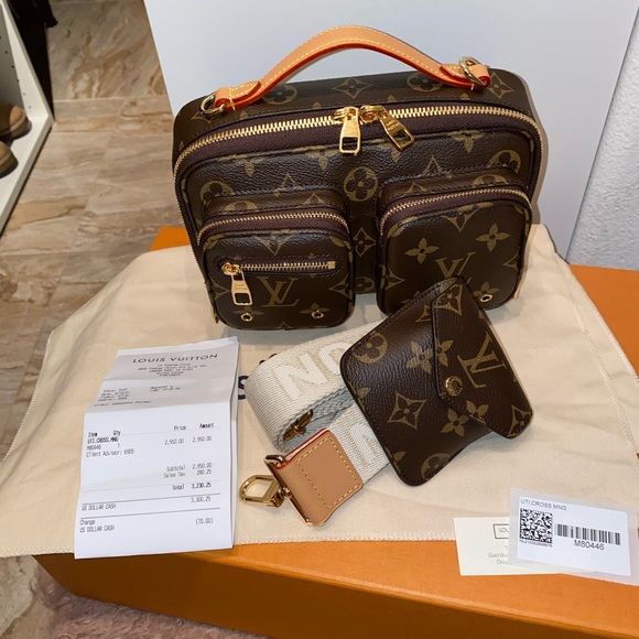 New 💕Louis Vuitton 2021 New Utility   bag💕 - Picture 5 of 8